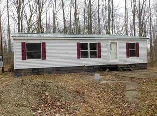 12459 N Walnut Dr, Linesville, PA 16424