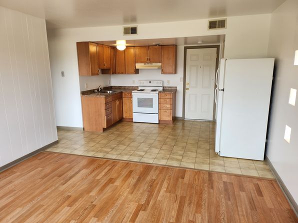 567 Edgewood Dr #5
