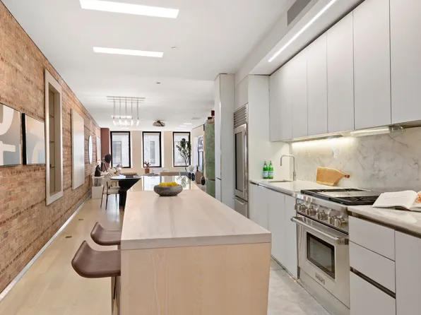 30 Bond Street image 3 of 12