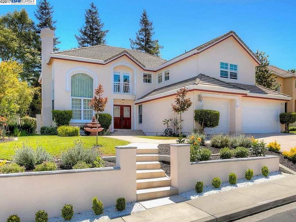2nd image of 120 Rassani Dr