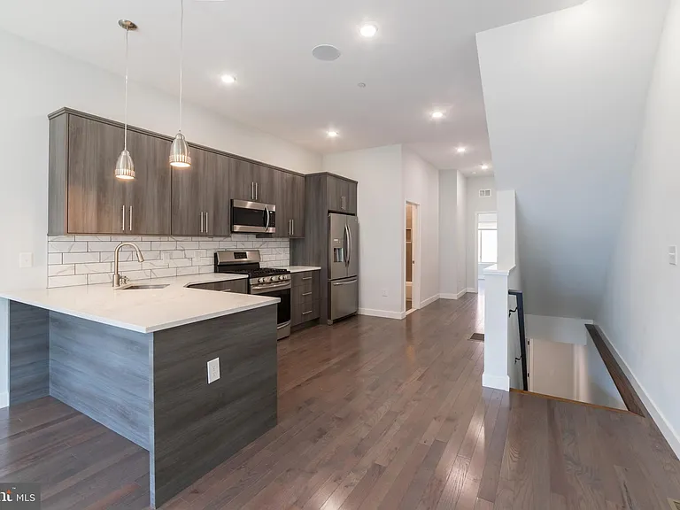 1755 N Marshall St #1 — Photo 1