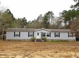 253 Private Road 1325, Skipperville, AL 36374