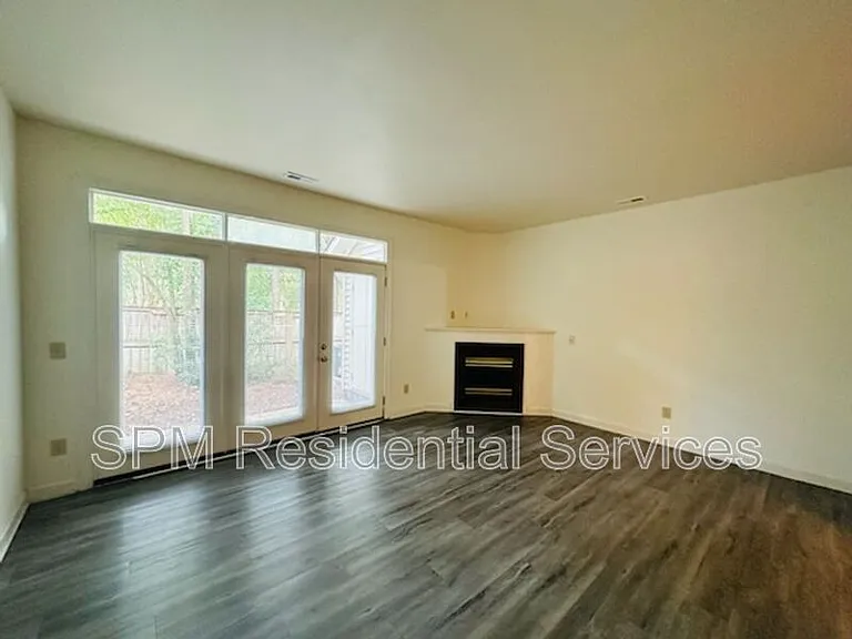 5813 Wrightsville Ave #143 — Photo 7