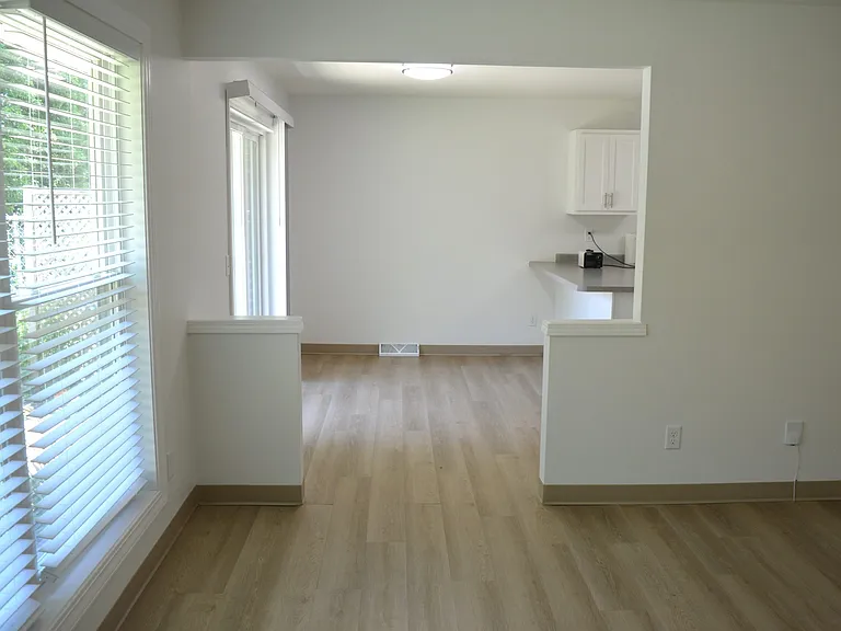 2305 McKenna Blvd — Photo 11