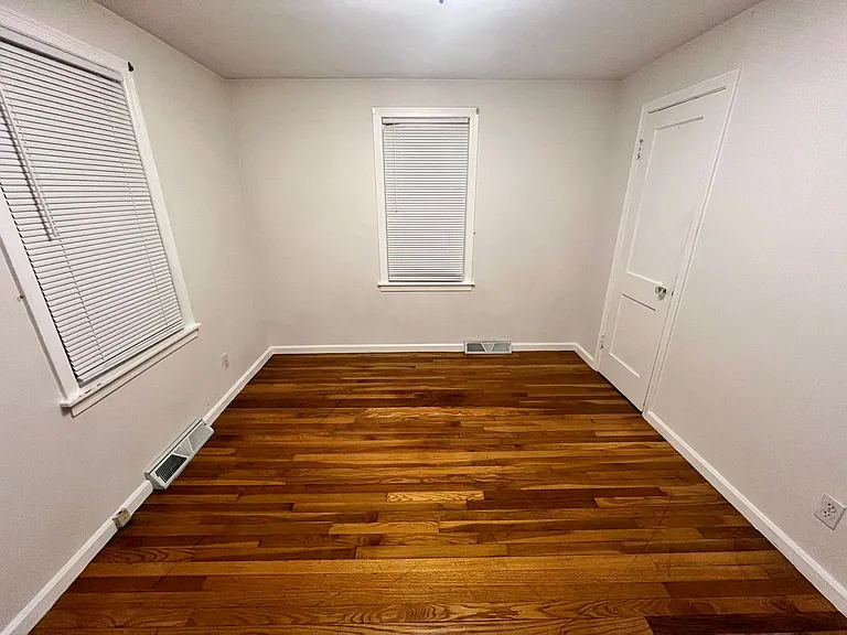 171 Old Lyman Rd — Photo 9
