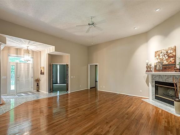 5th image of 1530 Kathy Marie Ct