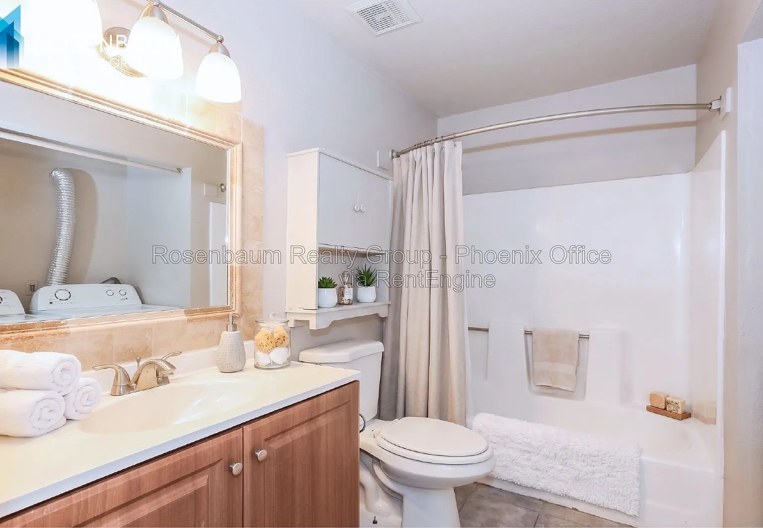 2 bed, 1.0 bath, 775 sqft, $1,050 — Photo 4