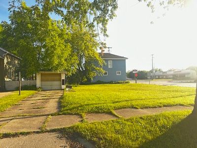 212 Cypress St, Manistee, MI, 49660