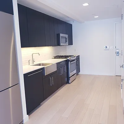 Rented by The Dermot Realty Management Company | media 18