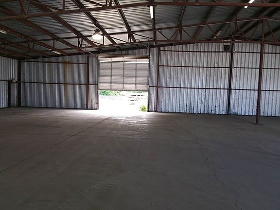 4th image of 5676 County Highway 330