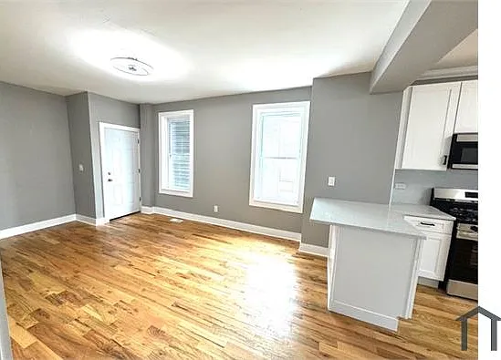 4840 S Paulina St #1-R — Photo 4
