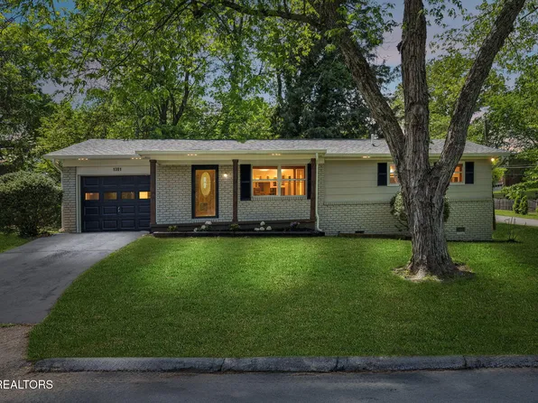 1301 SW Burton Rd, Knoxville, TN 37919