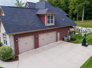 3600 Lafayette Pkwy, Floyds Knobs, IN 47119