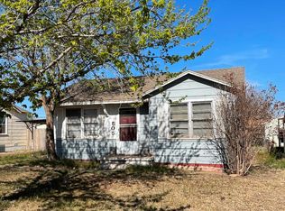 505 S Collins Ave, Tulia, TX 79088
