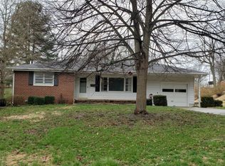 1605 N Stevens Ave, Decatur, IL 62526