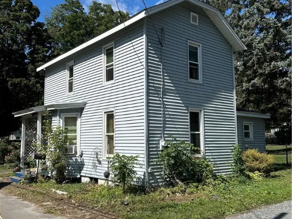 310 Cottage Pl, Elmira, NY 14904