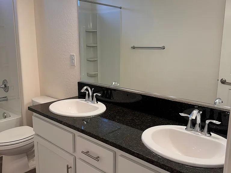 4438 W Langden Dr — Photo 22