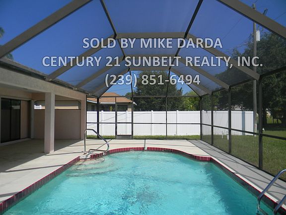 4th image of 4123 SW 15th Pl