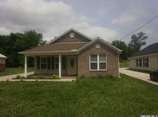 228 Phillips St, Jackson, TN 38301