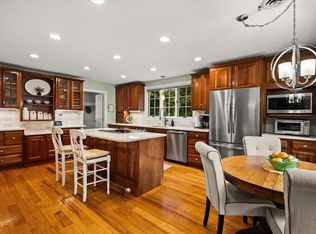 11 Mill Pond Rd, West Bridgewater, MA 02379