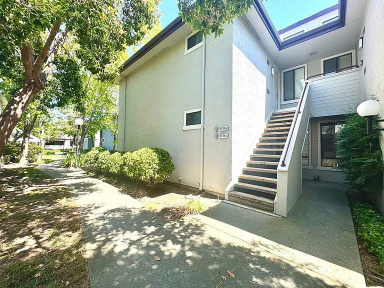 6436 Buena Vista Dr #B — Photo 37