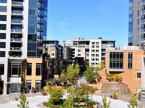 4th image of 10650 Ne 9th Pl #Unit 5209