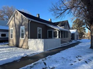 72 E 2nd Ave N, Columbus, MT 59019