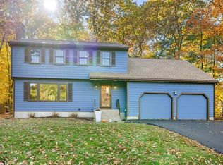 230 Irondequoit Rd, Franklin, MA 02038