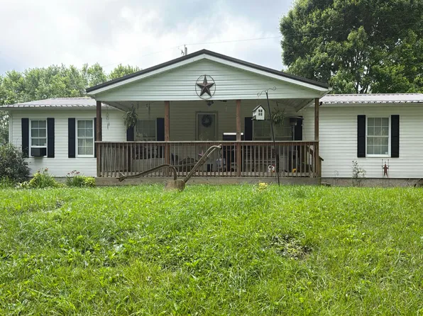 13186 Ritchie Rd, Meadowview, VA 24361