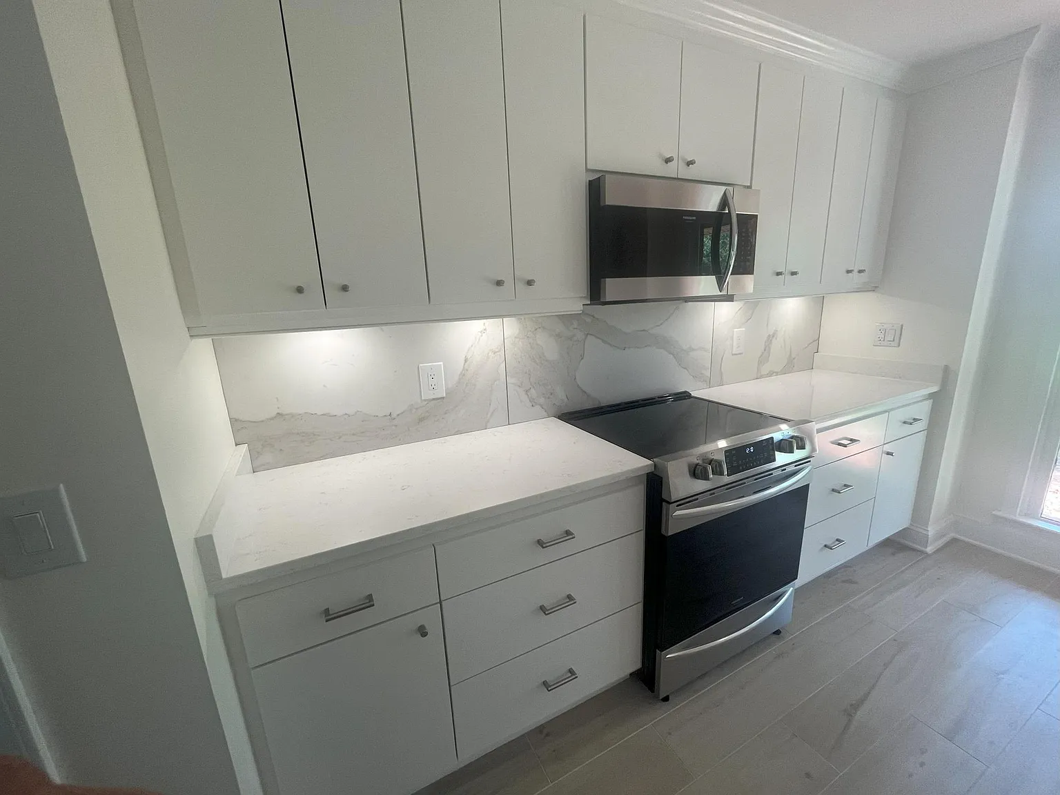 3 bed, 2232 sqft, $2,950 — Photo 4