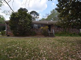 928 Rays Rd, Stone Mountain, GA 30083