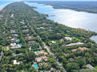 117 Gomez Rd, Hobe Sound, FL 33455