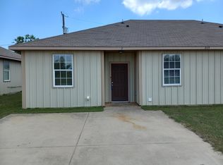 249 Baughman Hill Rd APT 2, Azle, TX 76020