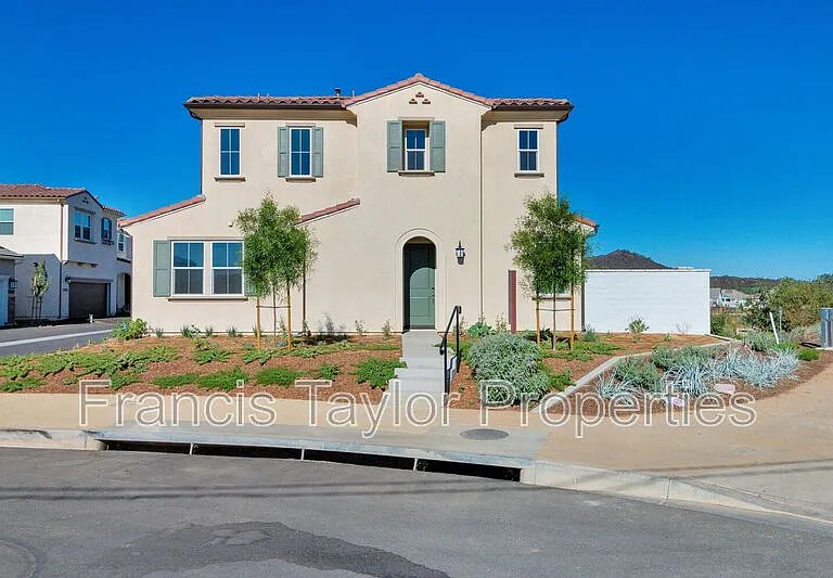 27778 Heritage Ln — Photo 1