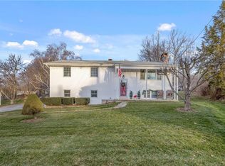 238 Meadowview Dr, Torrington, CT 06790