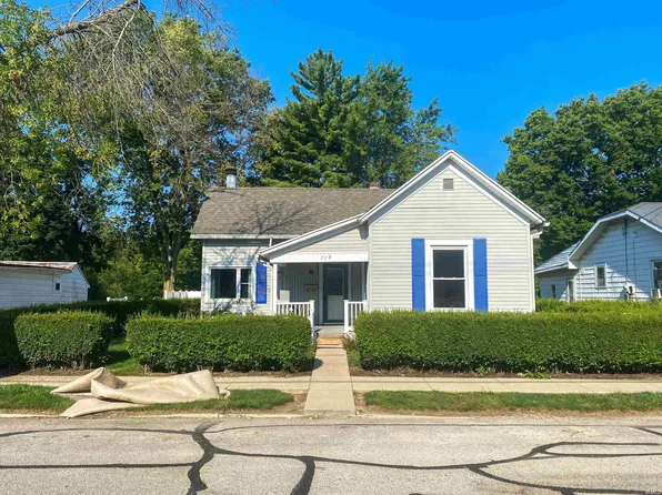 719 N West St, Winchester, IN 47394