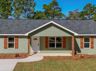 84 W Oleander Ave, Defuniak Springs, FL 32433