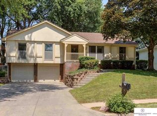 13584 Stanford St, Omaha, NE 68144