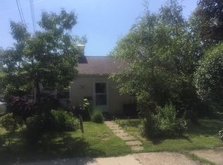 19 School St, Baden, PA
