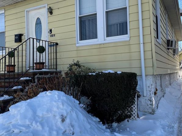 464 Columbia Ave Floor 2