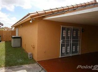 3175 W 70th St, Hialeah, FL 33018