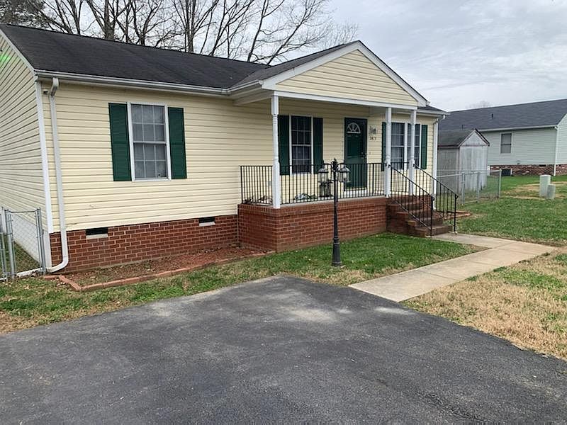 1st image of 1413 Renee Ln