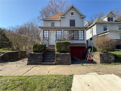709 N Cedar St, New Castle, PA, 16102