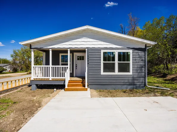 1058 W 15th St, Sheridan, WY 82801
