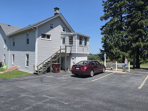 3rd image of 2672 Eberhart Rd Unit B