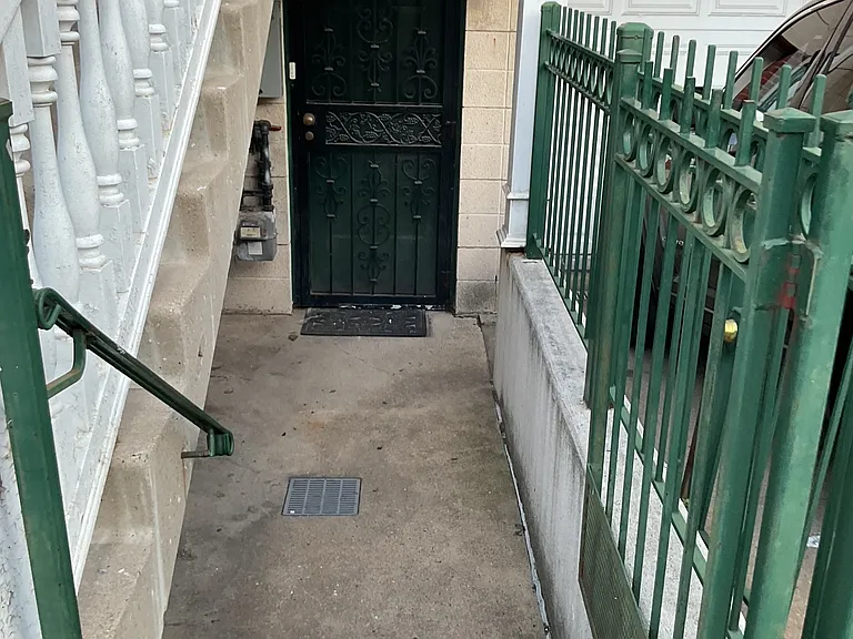634 Blake Ave #GROUND-FLOOR — Photo 17