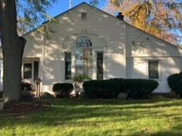 516 W Chicago St, Bronson, MI 49028