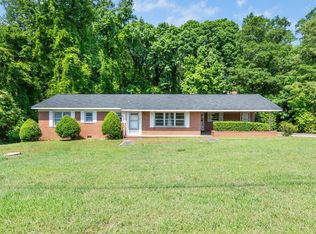 1041 Davis Dr, Apex, NC 27523