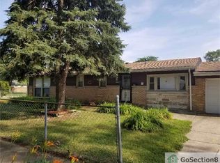 2745 Lancaster Dr, Markham, IL 60428