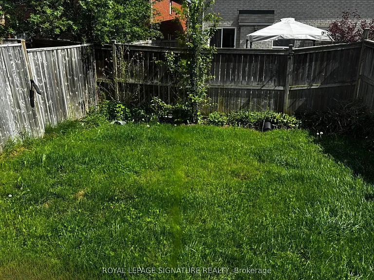 27 Roadmaster Ln #MAIN — Photo 8